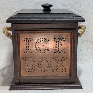 Vintage Wood Copper Pfaltzgraff Ice Box With Rope Handles & Plastic Insert